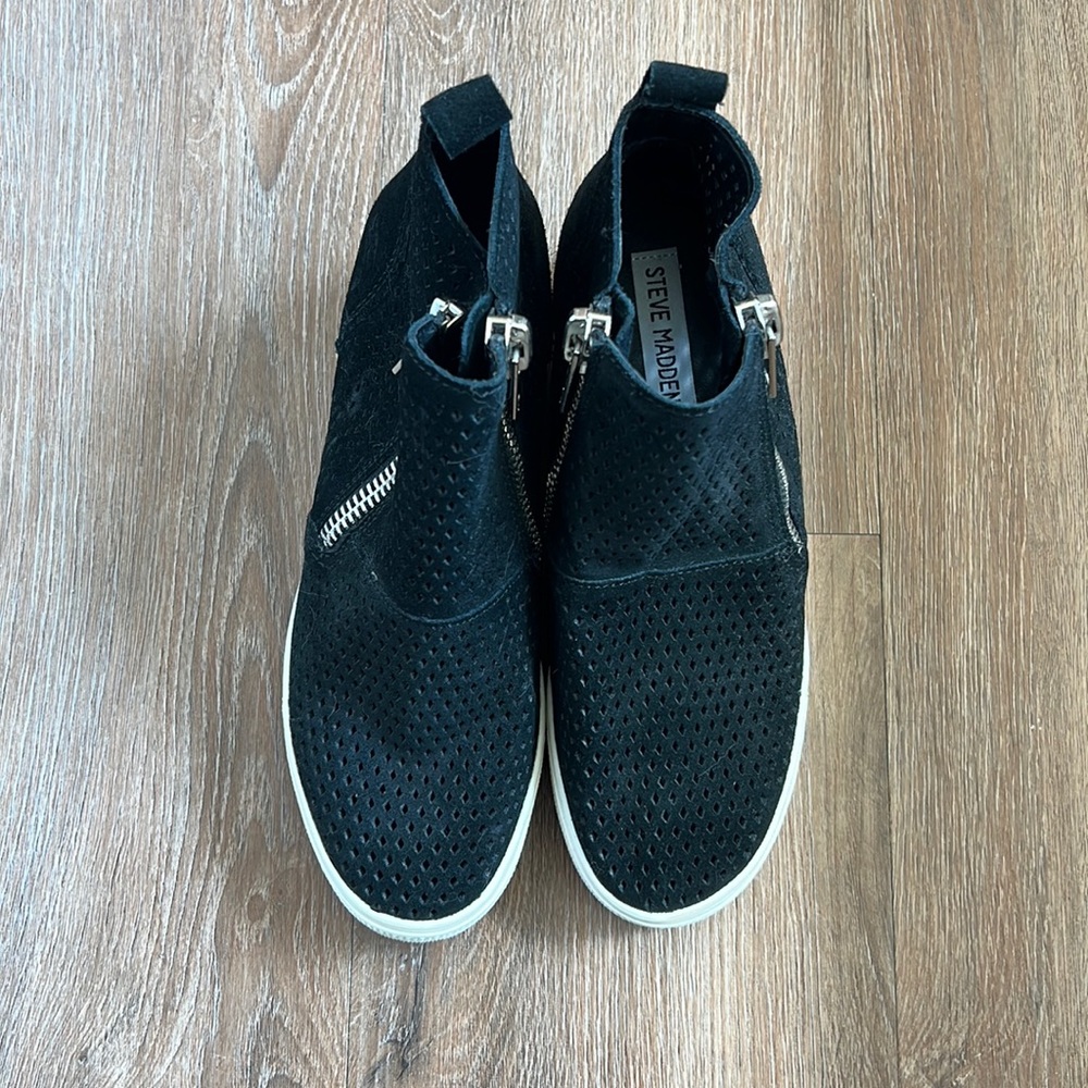 Steve Madden Wedges
